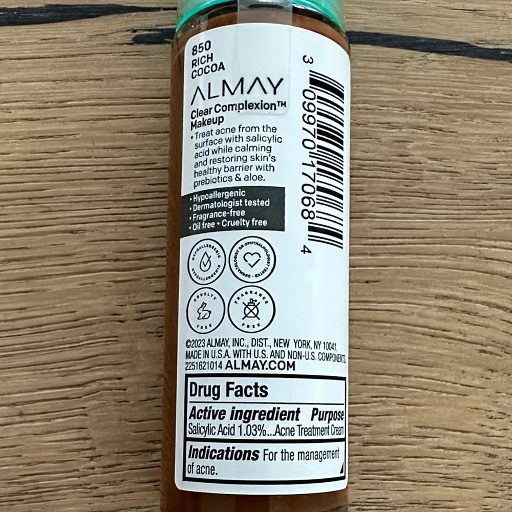 Almay | Clear Complexion Foundation - Rich Cocoa